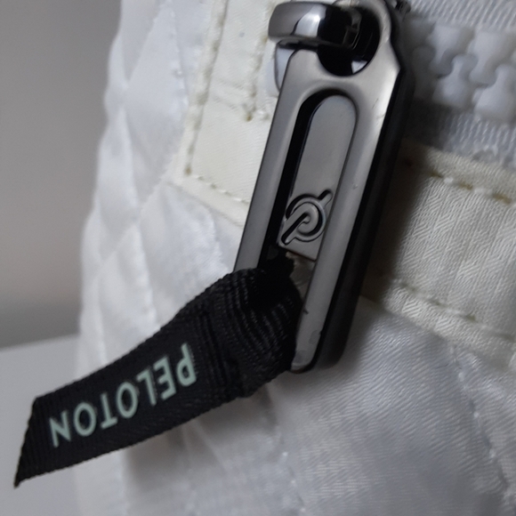 Ltd Ed PELOTON × OLIVER THOMAS Kitchen Sink Gym Bag Crossbody Duffle Bag Tote - Picture 15 of 16